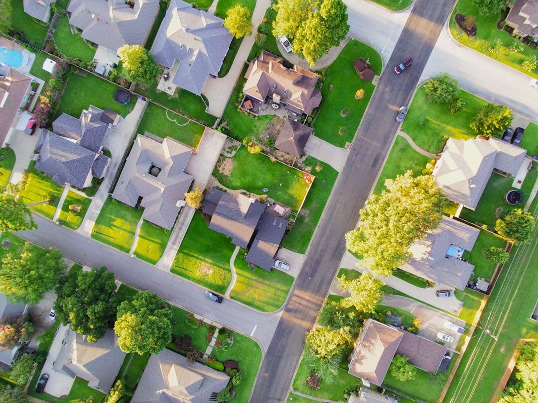 intimate neighborhood interview